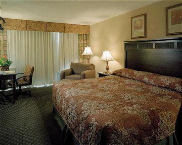 Courtyard By Marriott Charlotte Airport Loso Charlotte