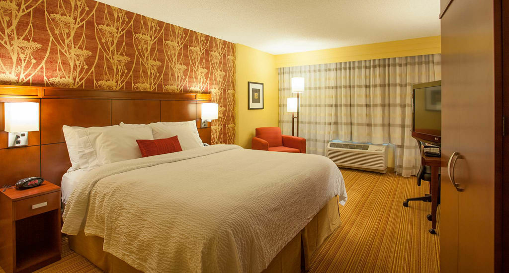 Hotel Courtyard By Marriott Charlotte Airport Loso Charlotte